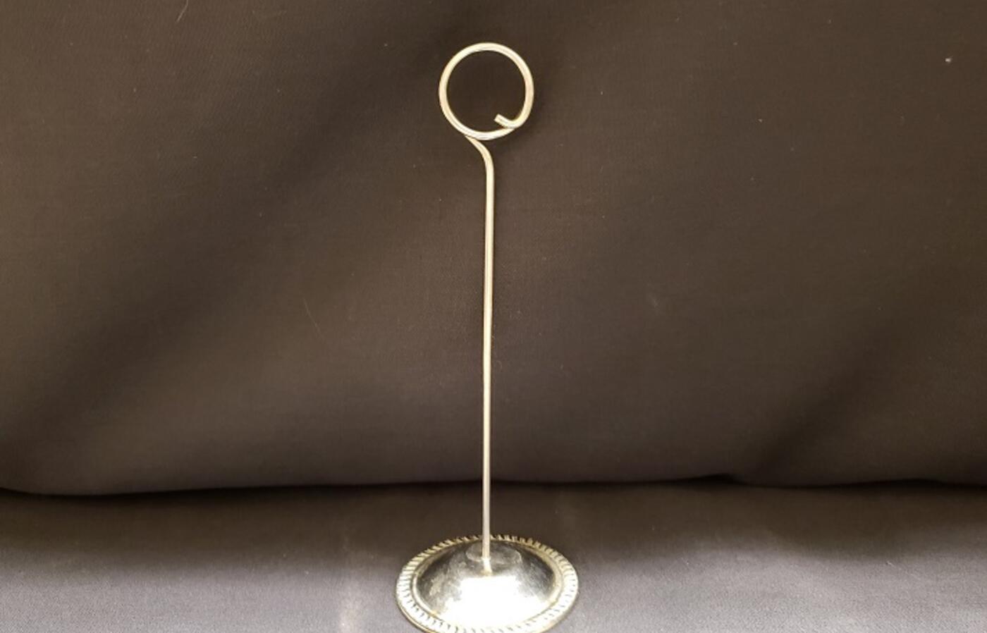 Table number holder