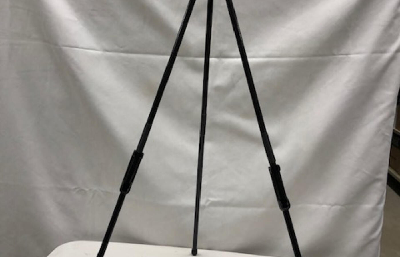 black metal easel