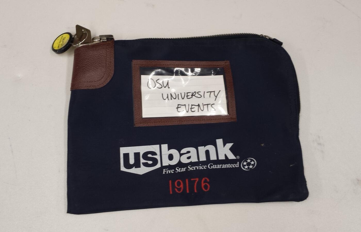 Cash bag with key