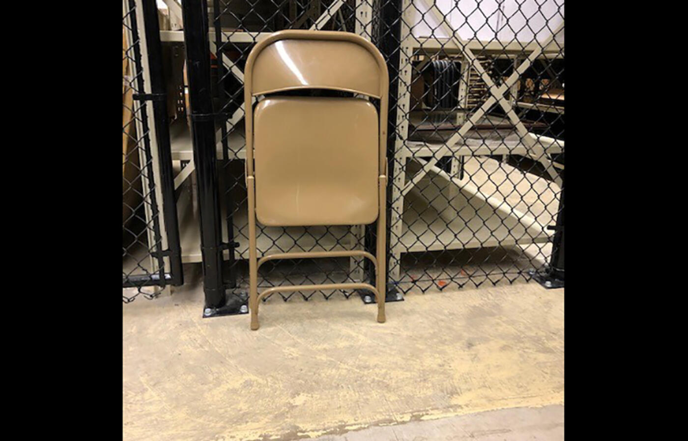 Metal folding chair