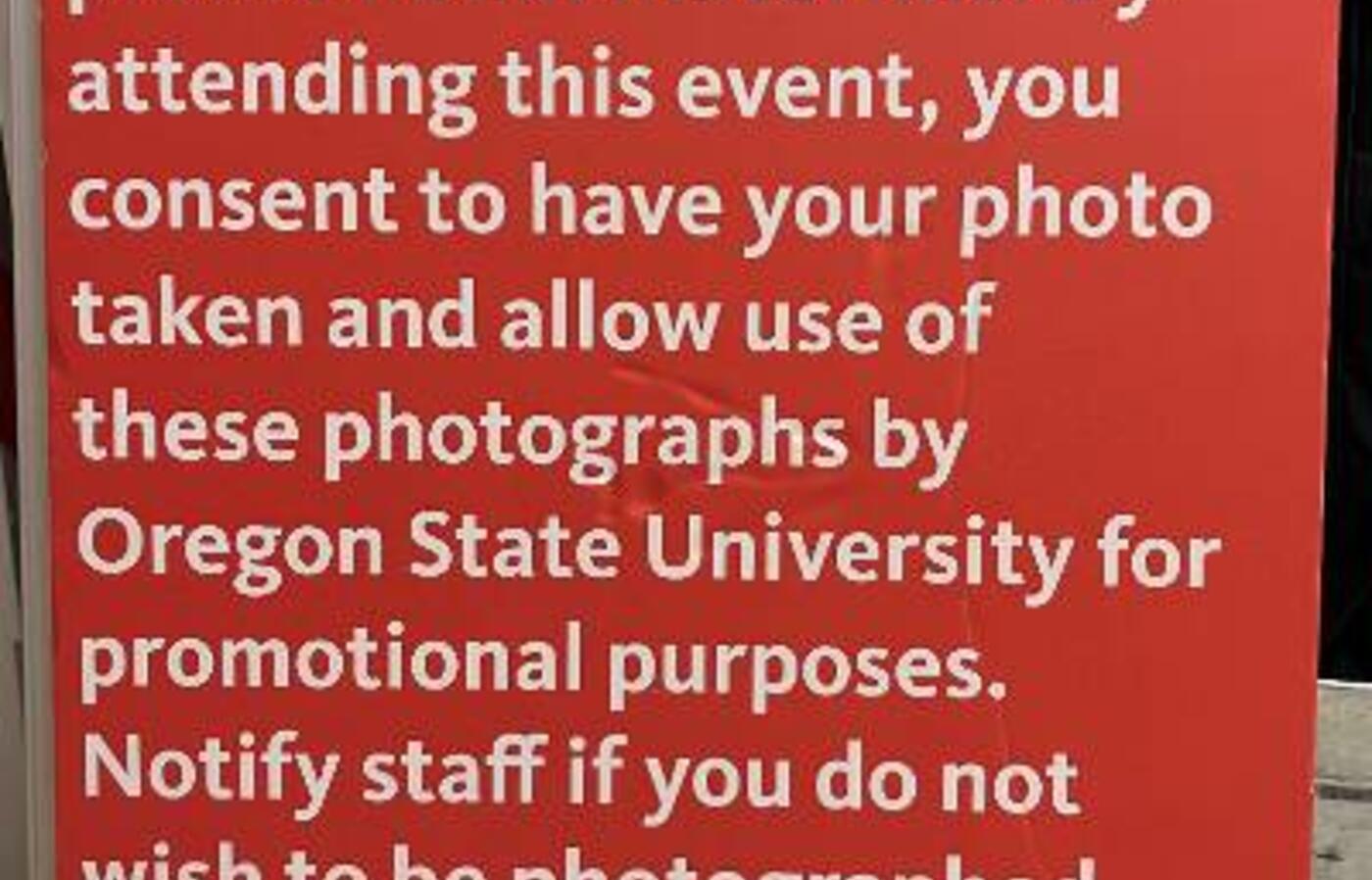 Photo disclaimer sign
