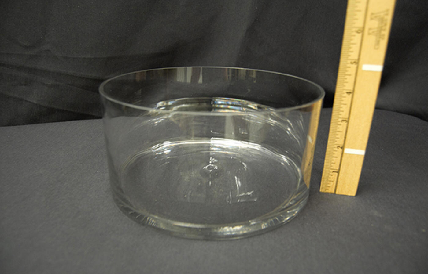 Clear glass vase