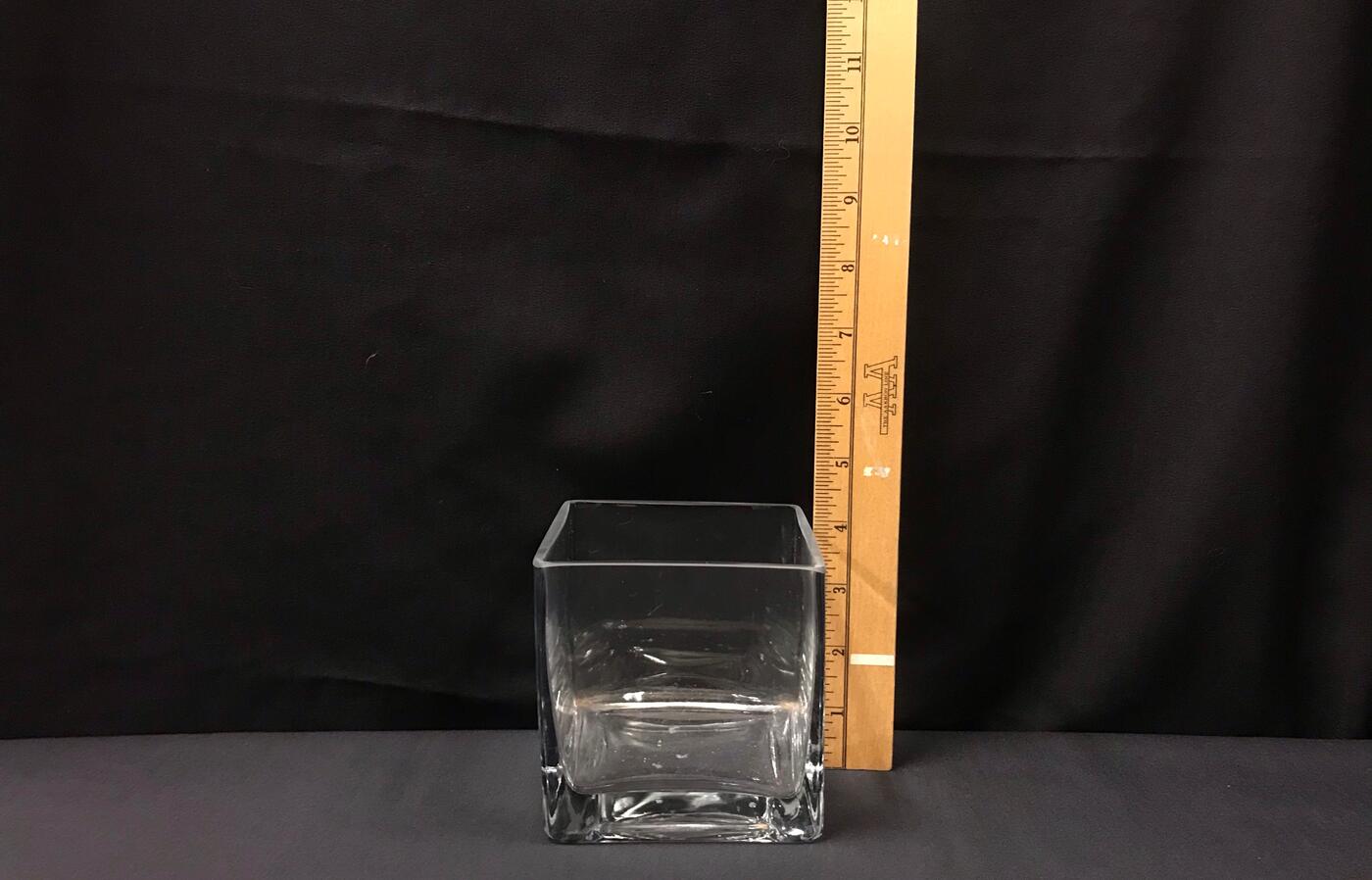 Clear glass vase square