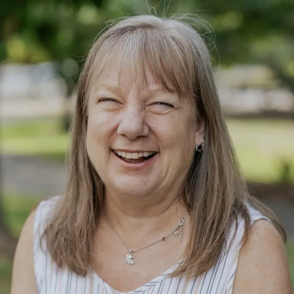 Gail Udell Head Shot